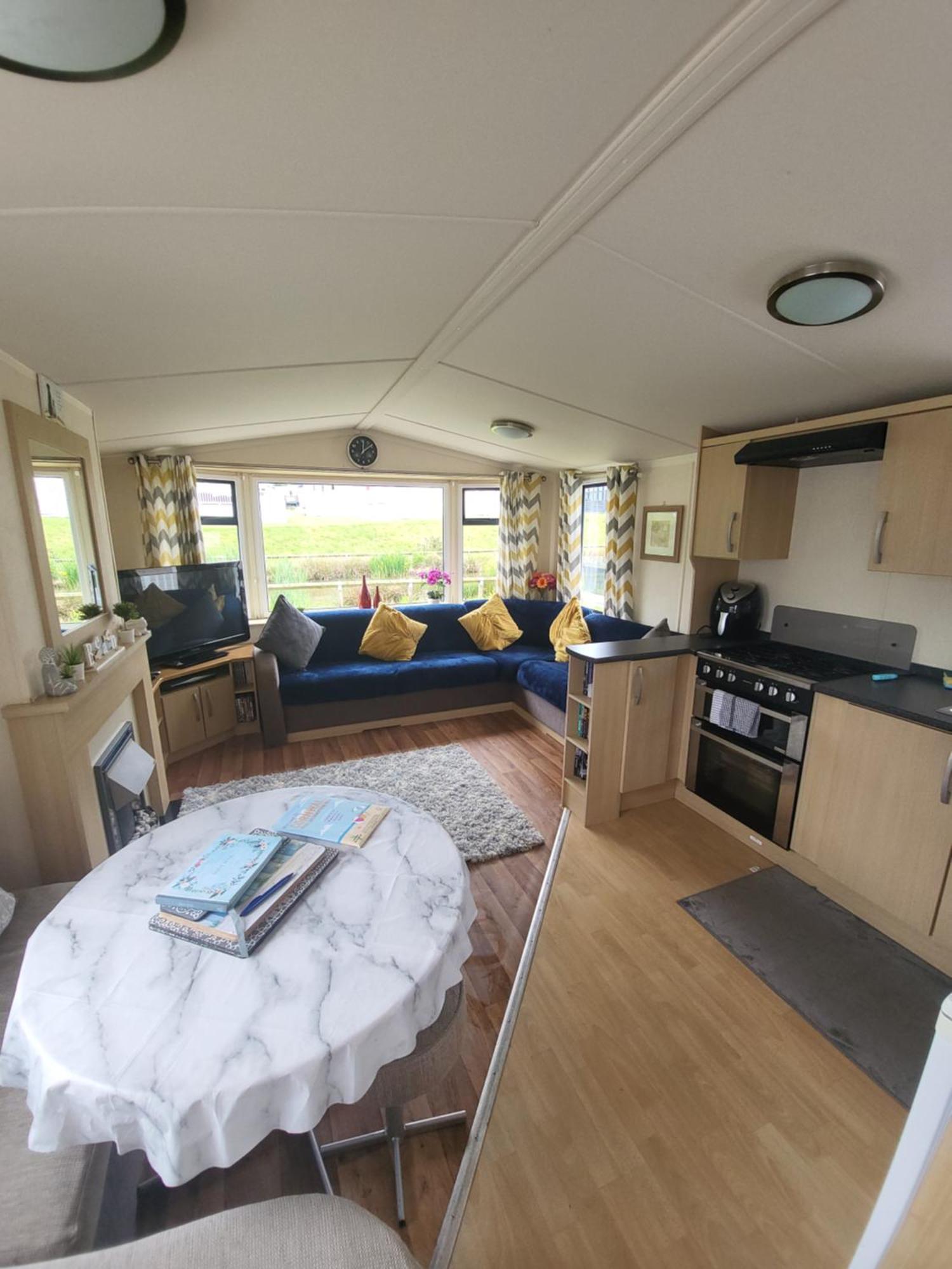 Caravan On The Devon\cornwall Border Bridgerule
