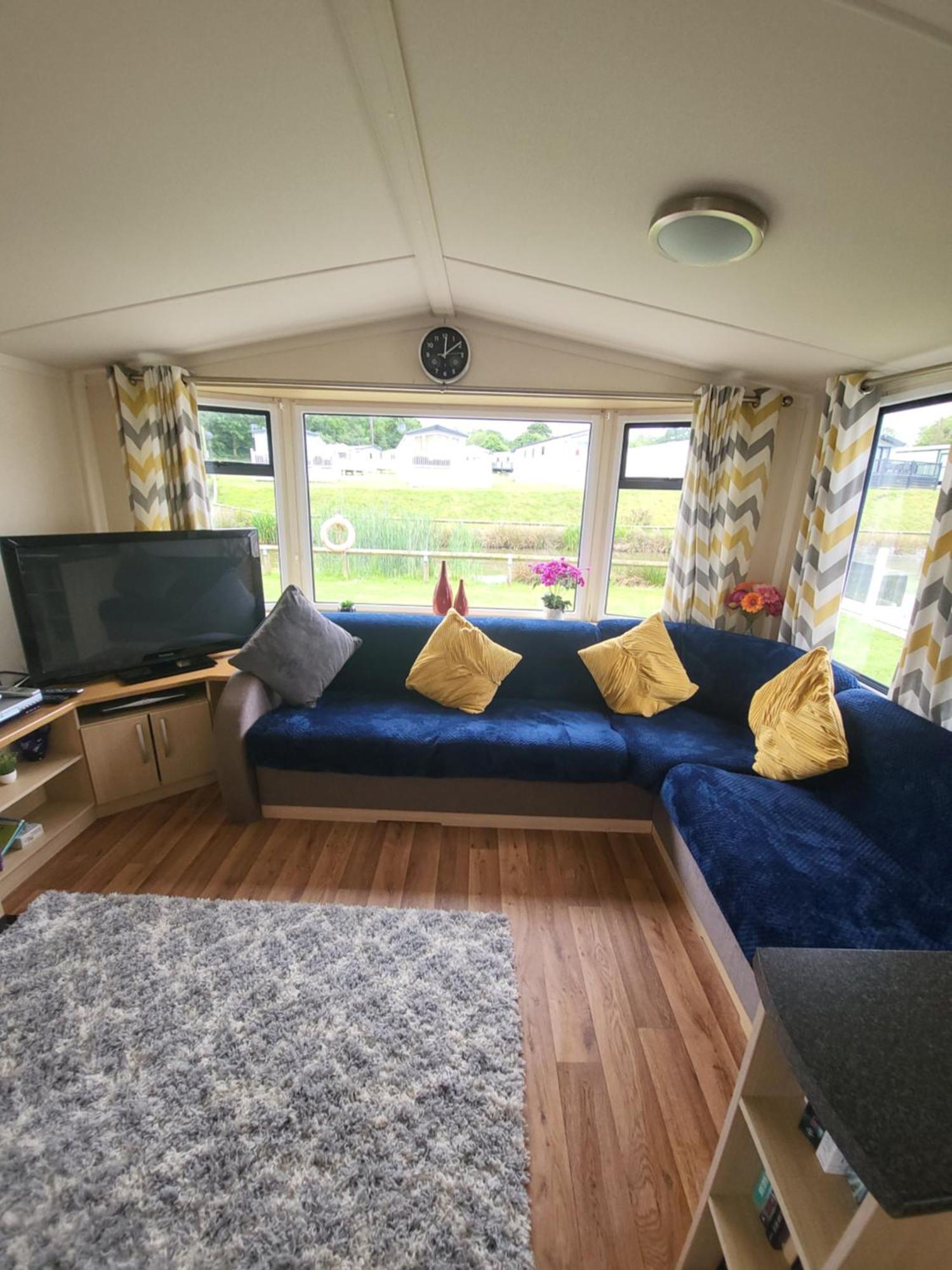 Campsite Caravan On The Devon\cornwall Border *